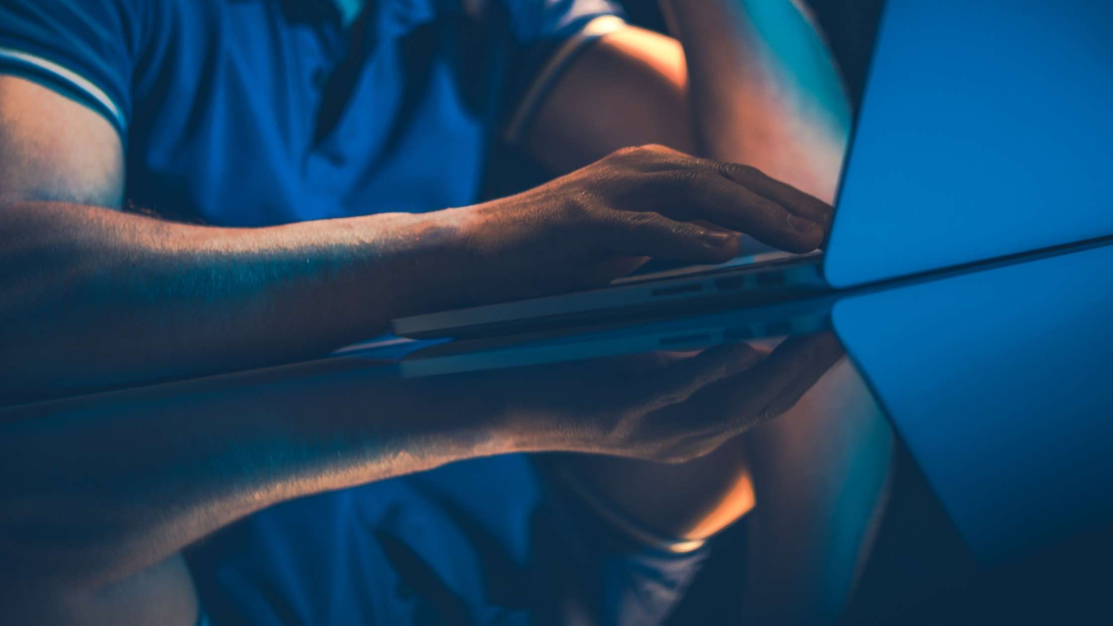 How can the Risks of Outsourcing be Mitigated?