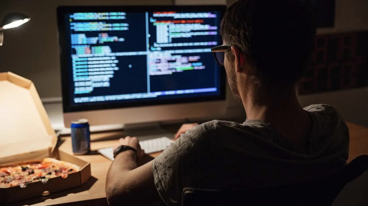 Multithreading and Concurrency in Java: The Foundation of High‑Performance Business Systems