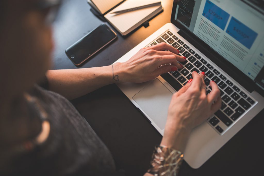 How to Choose the Best SDK for Your Custom eBook Platform