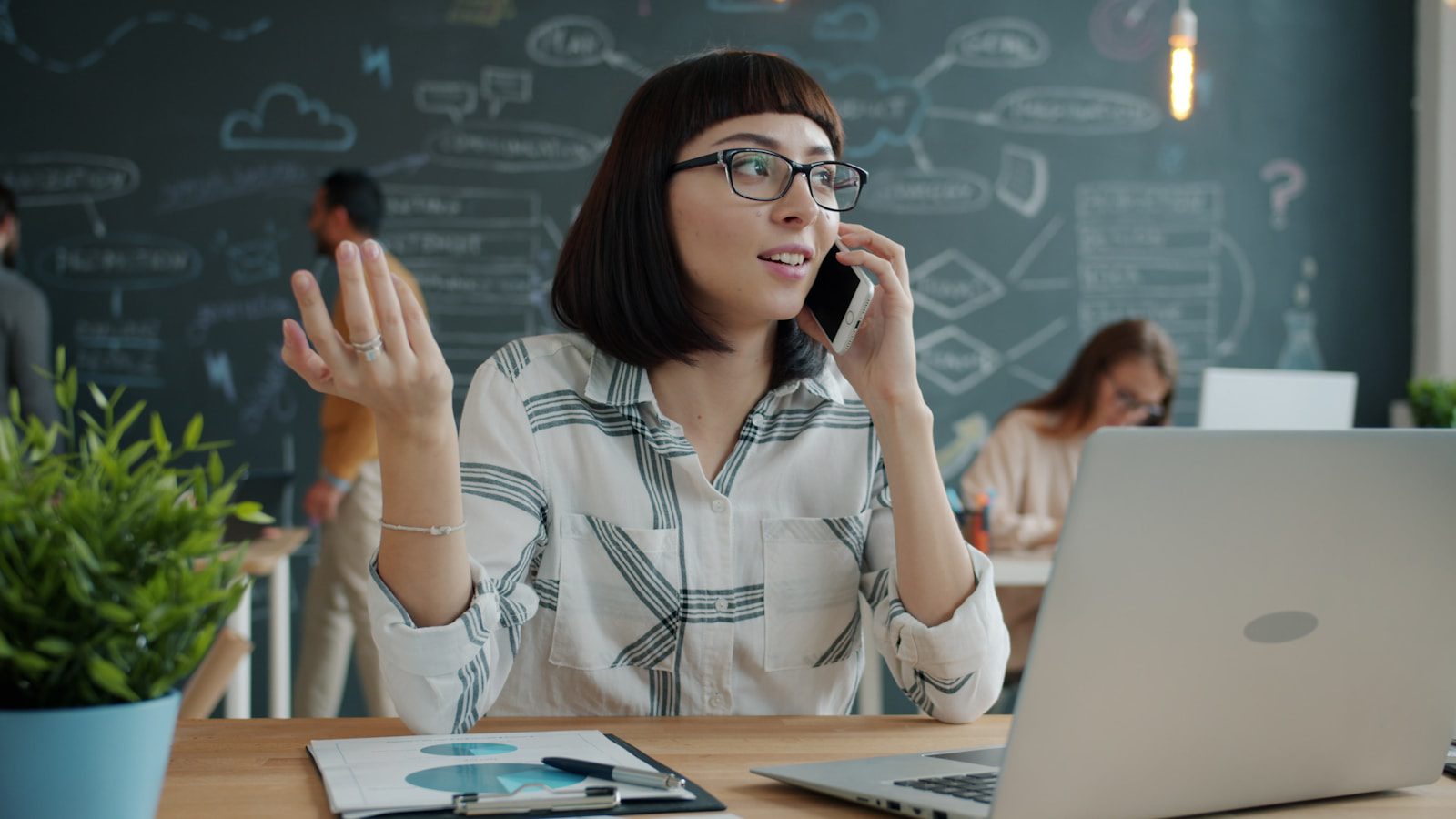 Ask Maps: 7 Powerful Ways Gemini Makes Travel Smarter 16 Ask Maps privacy and personalization controls as a user reviews location decisions on a phone