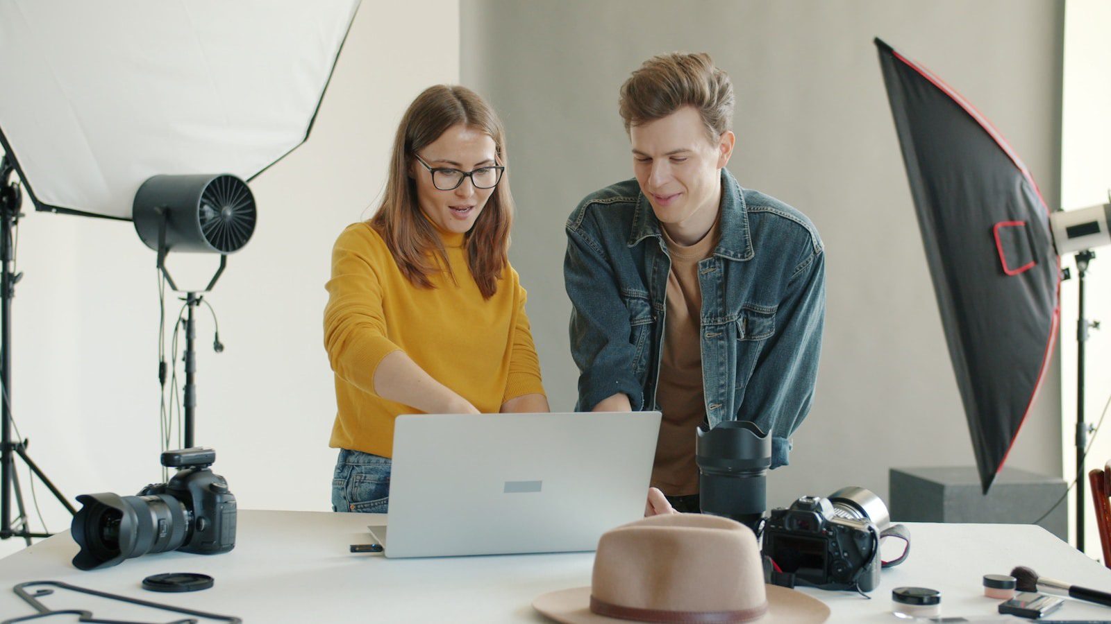 HitPaw AI Marvels: 7 Smart Ways Creators Win 13 Photo editing workspace representing AI enhancement and restoration tools