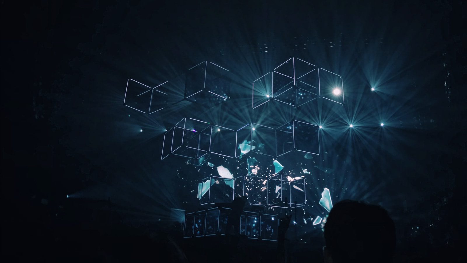 Hybrid AI Architectures: 7 Proven Cost and Speed Wins 19 hybrid AI architectures FAQ technology abstraction with connected data cubes