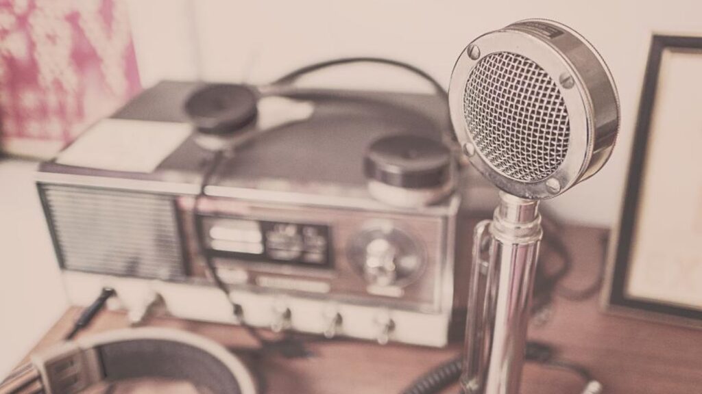 Voxtral TTS microphone and headphones representing an at-a-glance voice AI overview