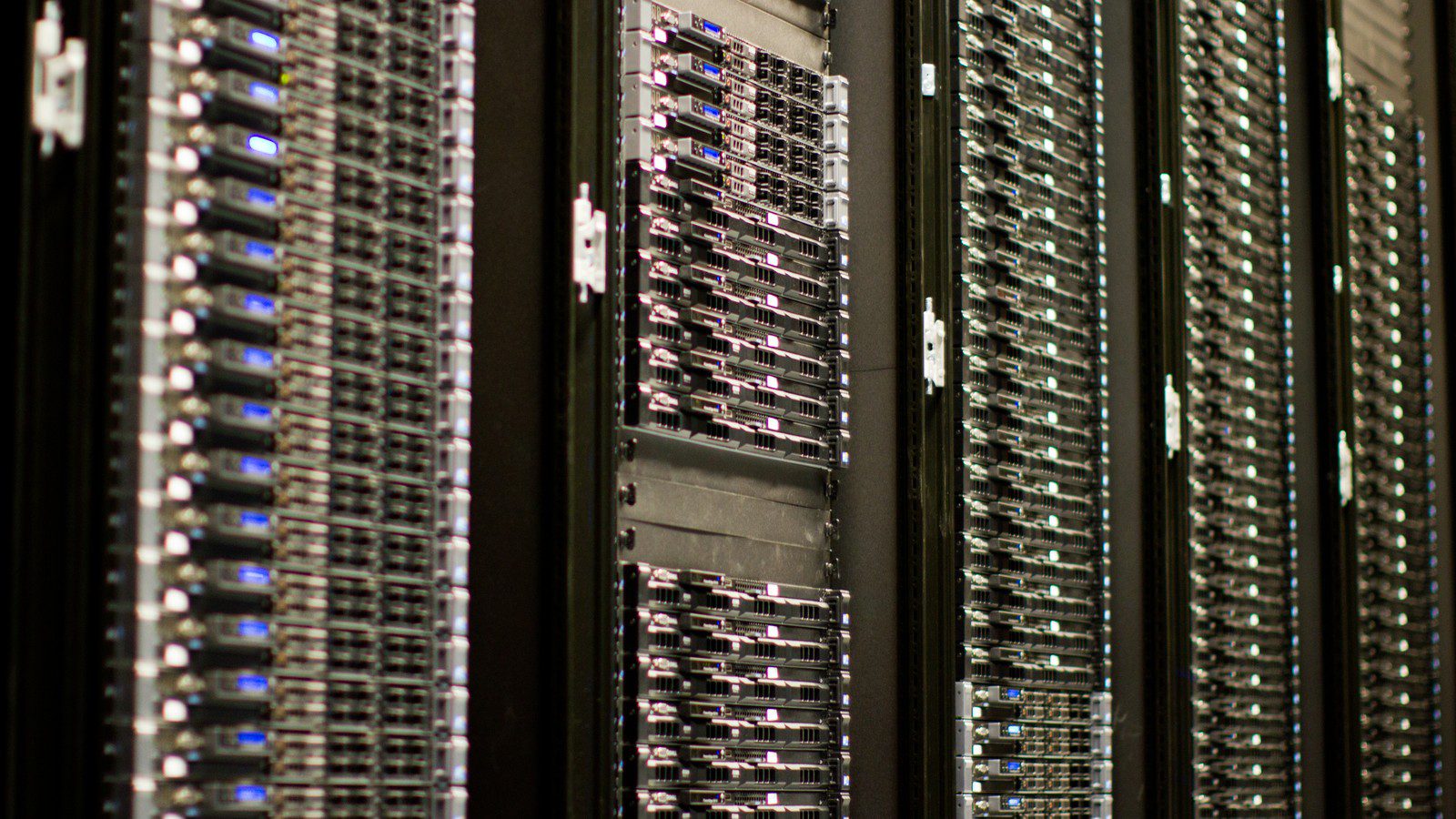 Anthropic, Microsoft in talks for AI chip deal after $5 billion investment: What it means 12 Anthropic Microsoft AI chip deal: enterprise procurement and risk planning for AI platforms.