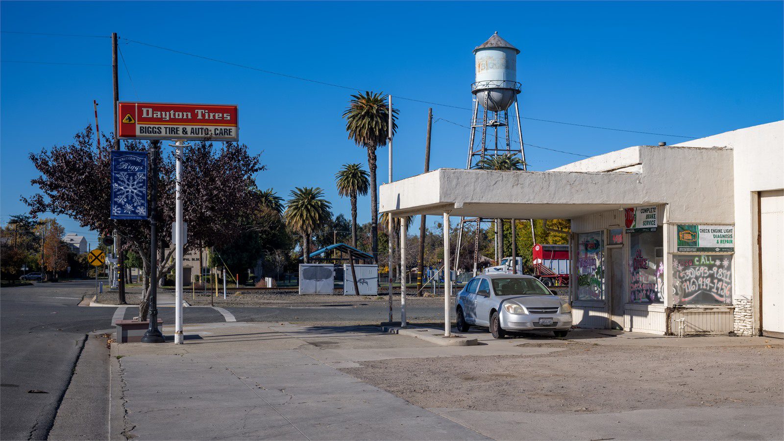 Cloud-Based Inventory Tracking: 7 Smart Auto Shop Setups 19 local auto repair shop storefront representing owner reports from cloud-based inventory tracking data