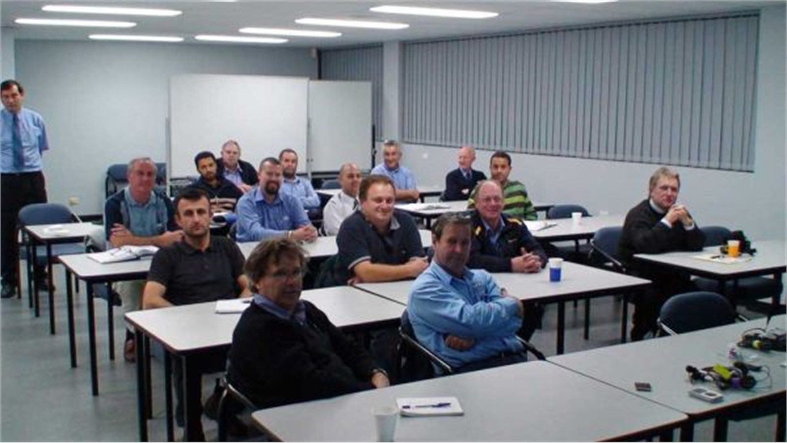 Cloud-Based Inventory Tracking: 7 Smart Auto Shop Setups 20 automotive mechanics training room for a 30-day cloud-based inventory tracking rollout in a local shop