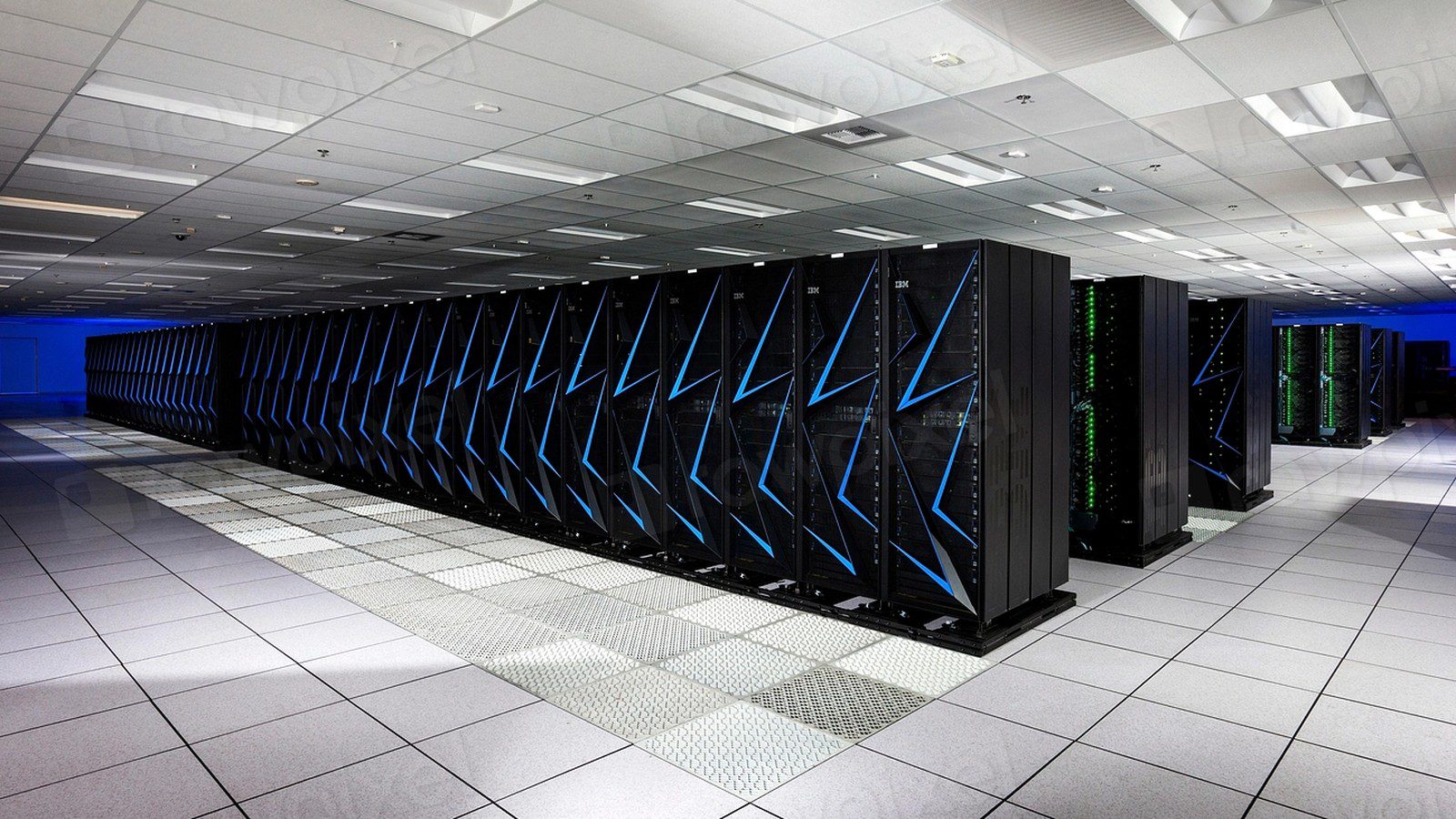 Cyber Resilience: server room infrastructure supporting continuity during a breach