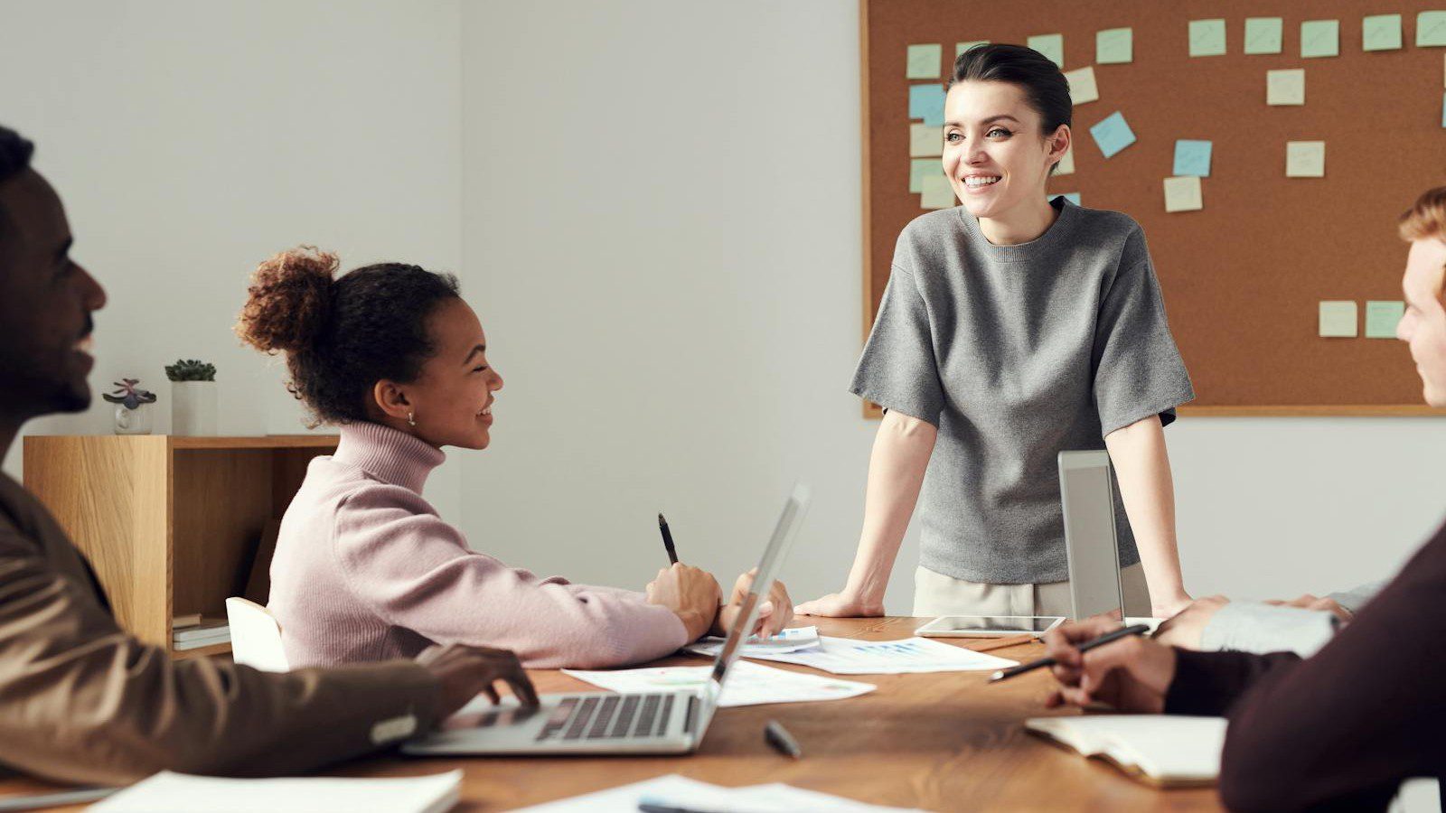 Digital Transformation Roadmaps: Step-by-Step Guidance for Legacy Businesses 6 digital transformation roadmaps: engineers collaborating during legacy-to-cloud planning.