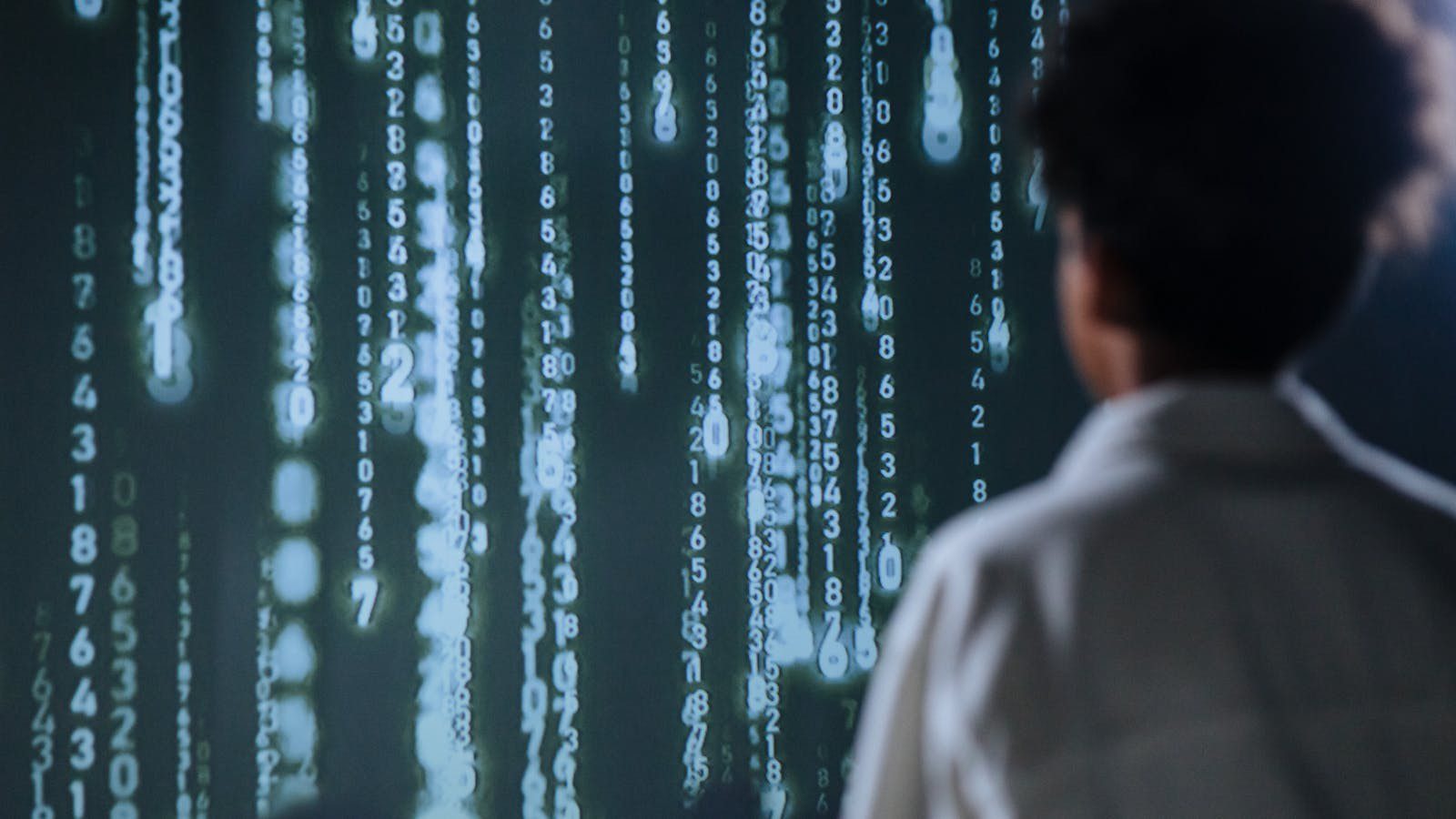 ERNIE: agent workflow connected to digital tools.