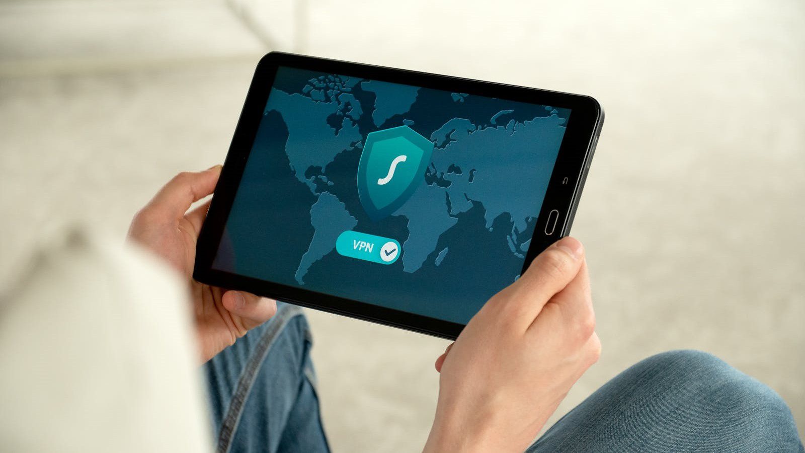 International Data Privacy Compliance: 7 Smart Moves 15 tablet showing secure connection for privacy notices consent and lawful basis controls