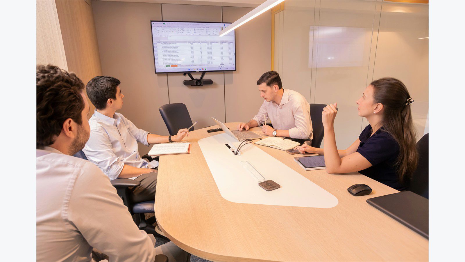 IT Infrastructure Health Audit: 9 Powerful Fixes Fast 21 business meeting reviewing infrastructure cost licensing vendor risk and audit findings
