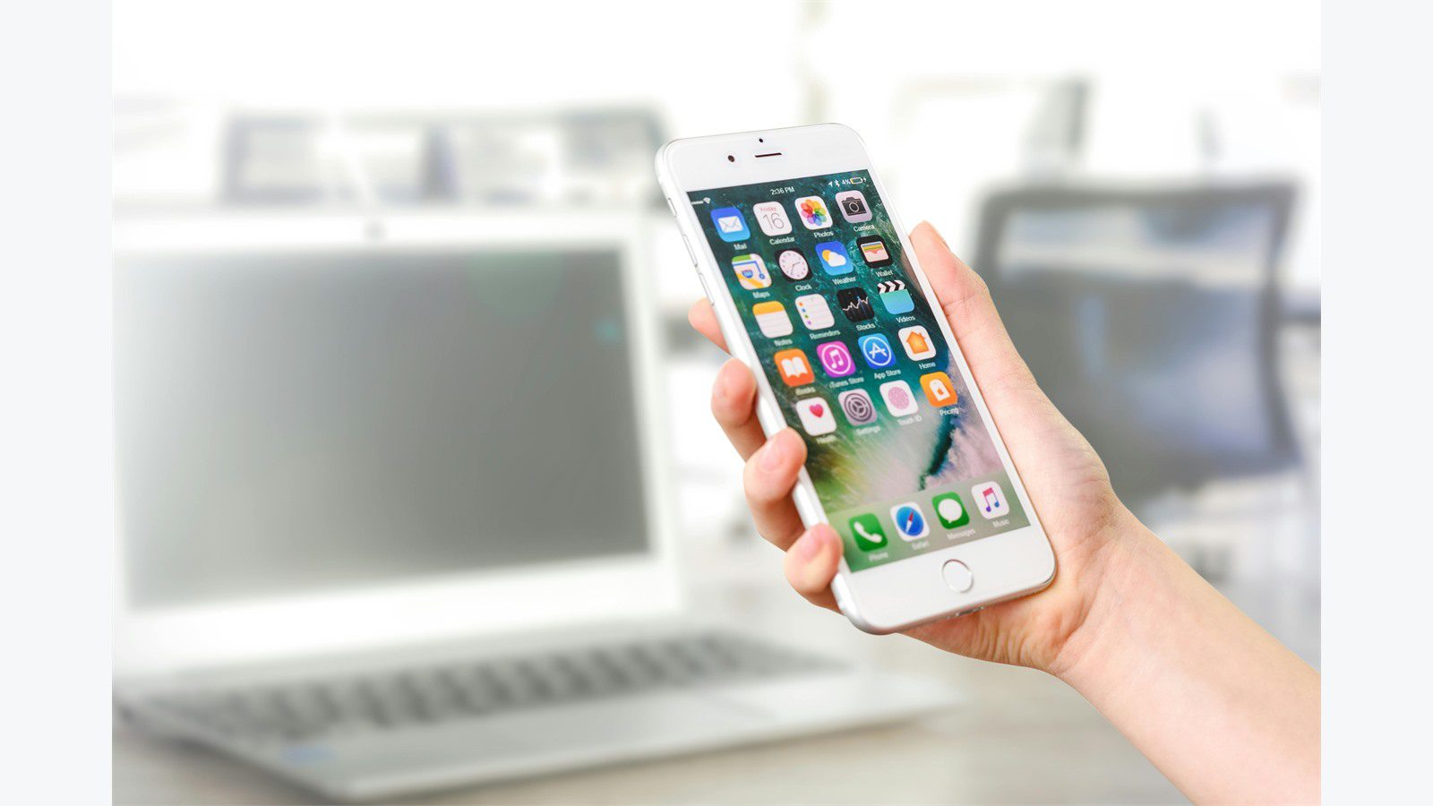 QuickBooks SMS Invoice Reminders: 7 Powerful Steps 23 QuickBooks SMS invoice reminders FAQ shown with a mobile phone for customer billing questions