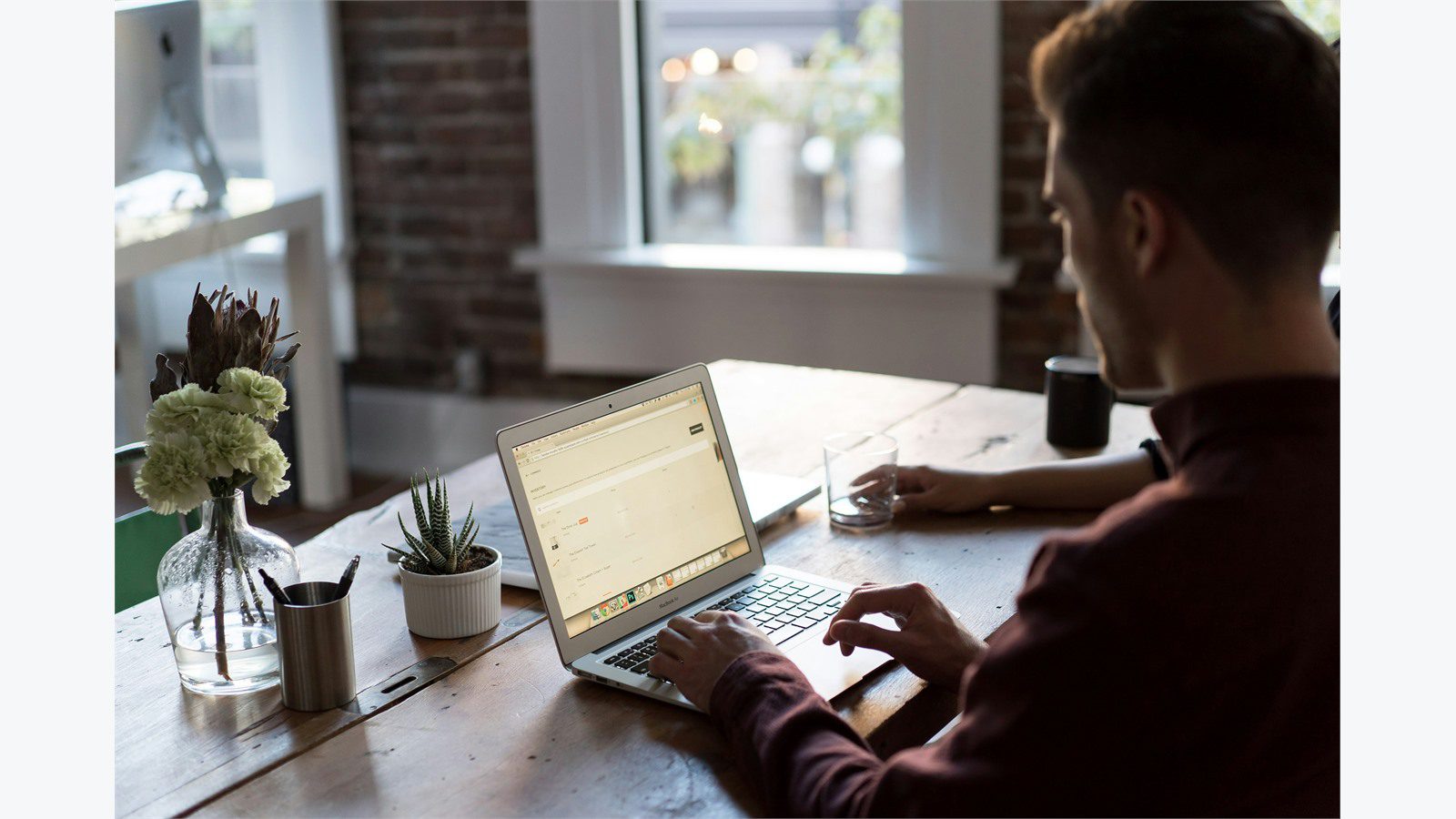 Remote Worker Laptops: 9 Easy Ways to Secure Them 17 worker operating a laptop representing endpoint protection EDR and firewall monitoring