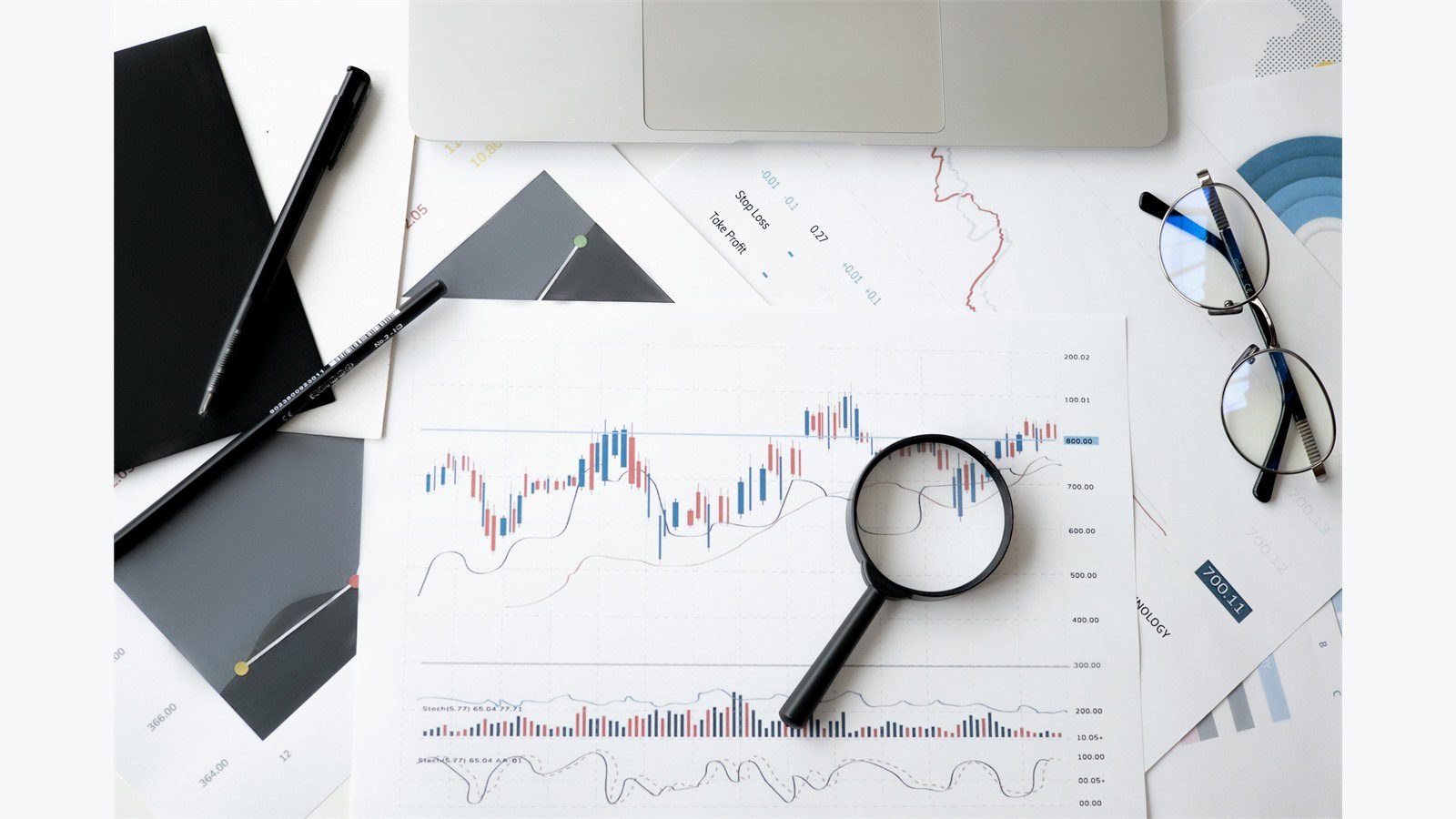 Software Refactor: 7 Powerful CFO Approval Checks 17 financial documents and charts for revenue compliance and customer experience safeguards during modernization