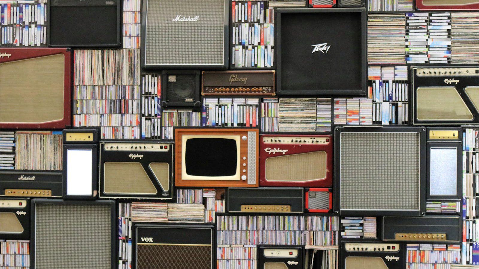TonesMatch: guitar amplifiers representing gear-aware tone matching