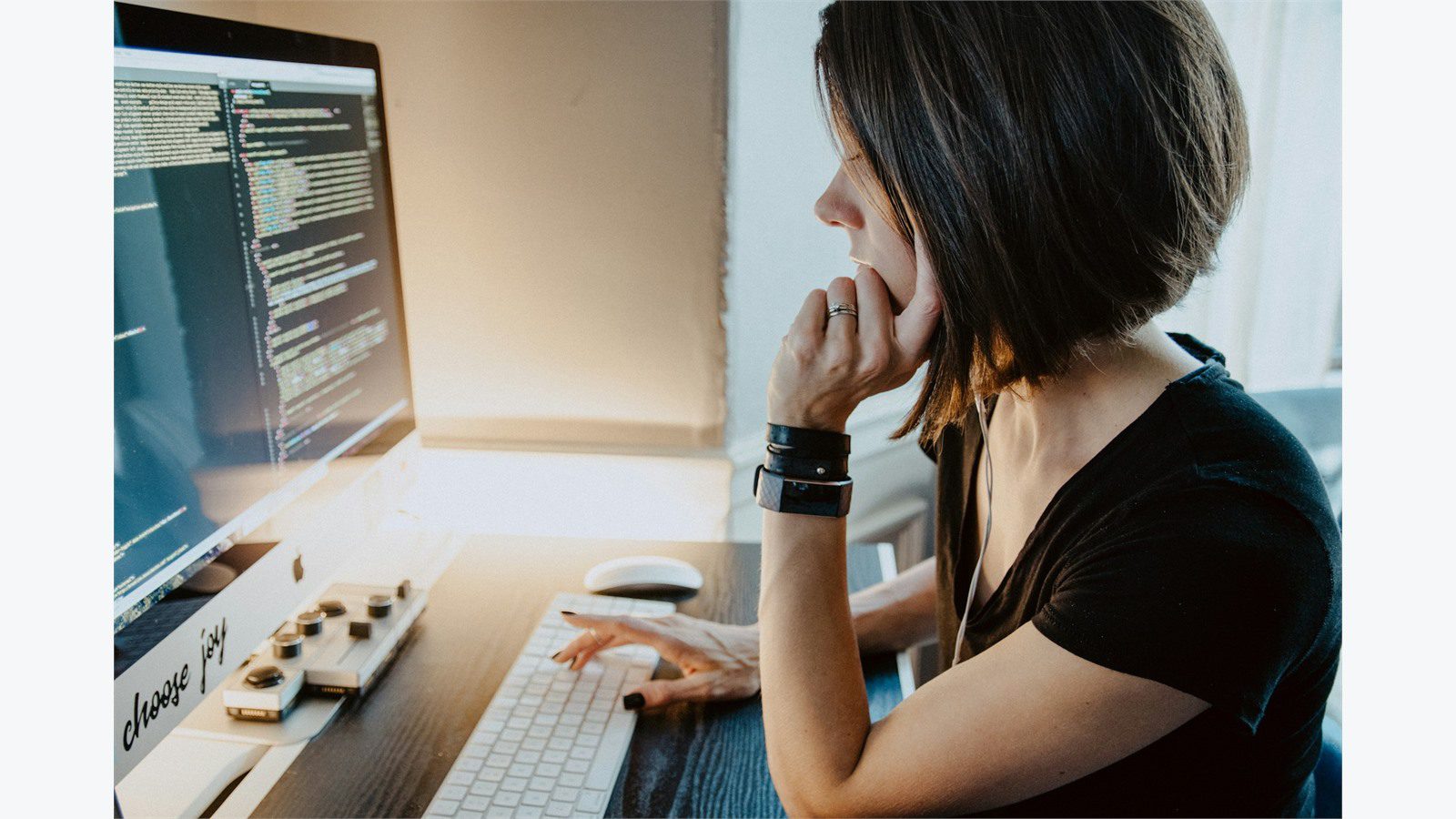 How to Train Your Staff to Detect AI-Powered Phishing Attacks: 8 Proven Steps 18 Security professional using AI-powered tools to reinforce staff training against phishing attacks