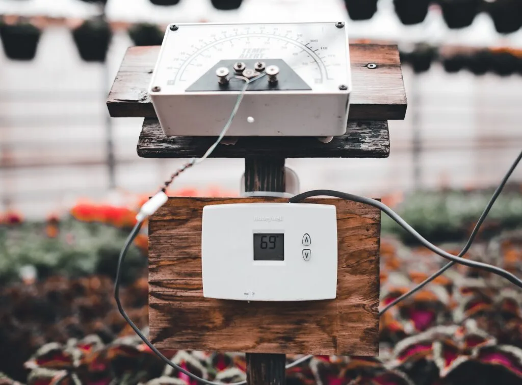 Factors Influencing Power Consumption in Embedded Systems