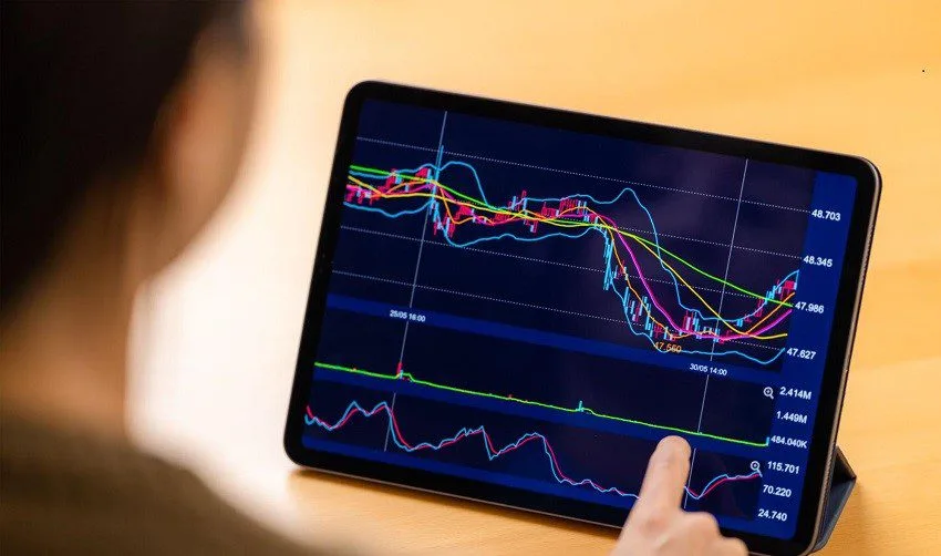 How To Build a Stock Trading App: A Complete Step-By-Step Guide 8 Essential Features for a Stock Trading App
