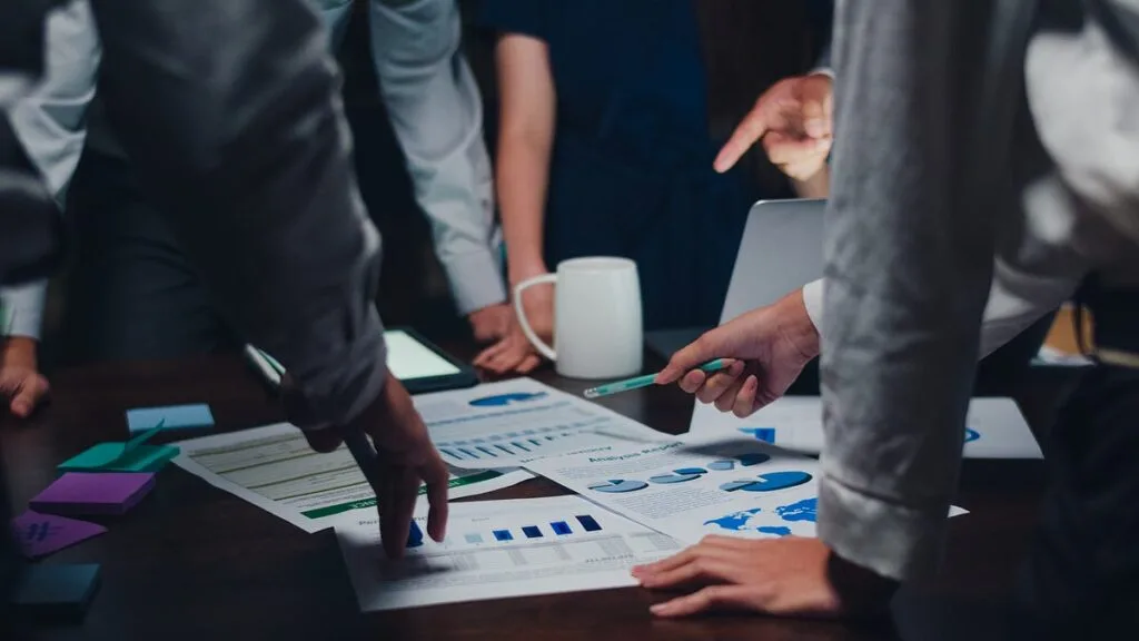 Top 7 Business Intelligence Tools for 2025 12 Key Selection Criteria for Business Intelligence Platforms