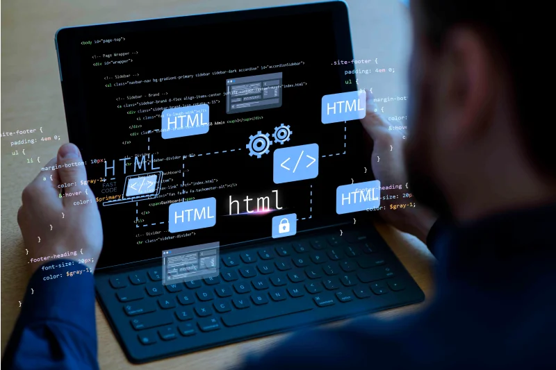 Benefits of Dynamic Web Applications Over Static Ones