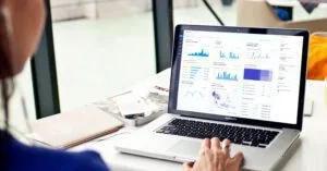Why Order Management Software for e-Commerce Is Essential in 2025