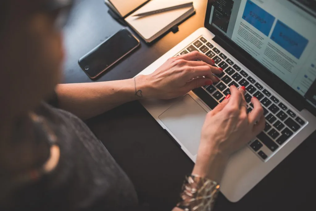How to Choose the Best SDK for Your Custom eBook Platform 8 How to Choose the Best SDK for Your Custom eBook Platform