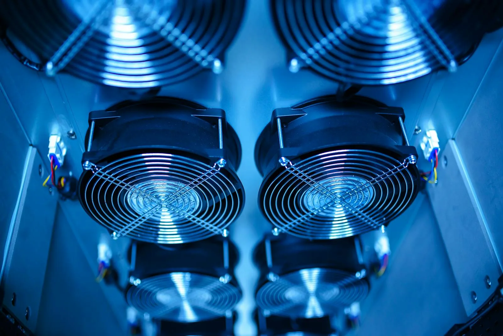 Cerebras Files for IPO: 7 Things to Know From the S-1 16 Server room hardware used to illustrate the main facts behind AI chip startup Cerebras files for IPO