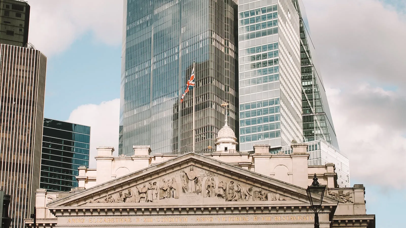 Bank of England says it is testing AI risks to financial system — Bank of England AI Risks Financial System 01 featured bank building london