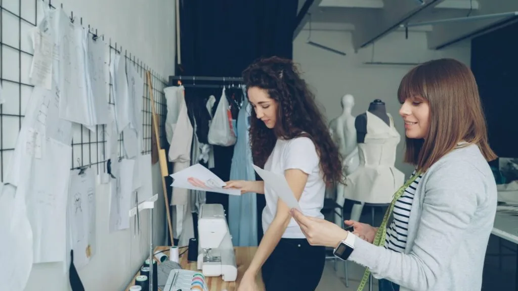 Fashion Diffusion: 7 Practical Things to Know About the AI Fashion Design Platform 11 Fashion Diffusion 03 why it matters studio