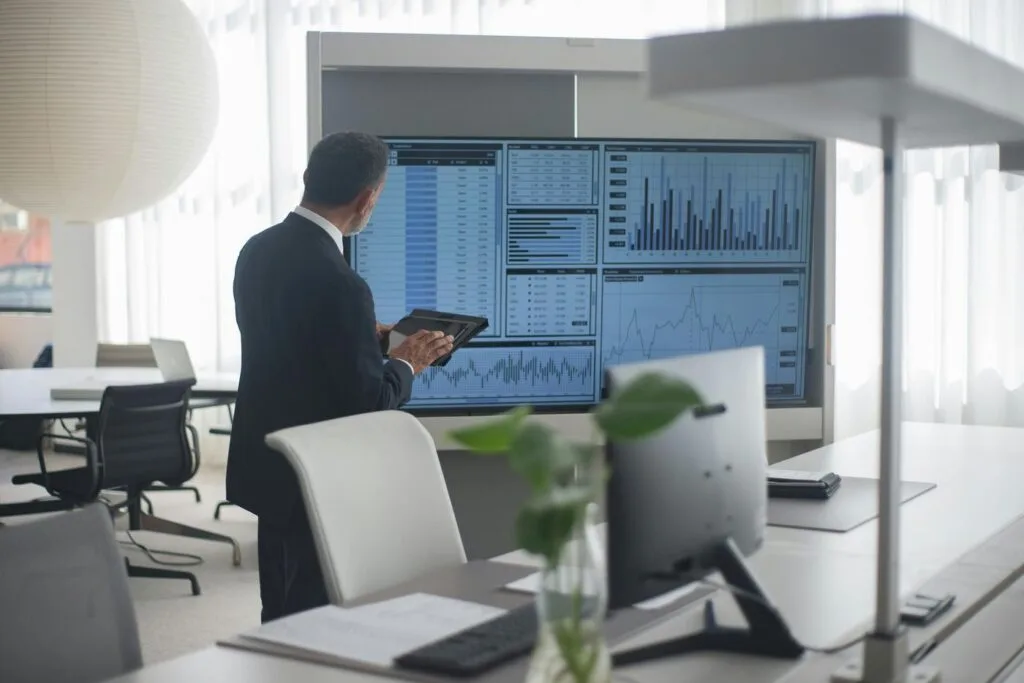 Google Finance AI: 7 Facts About Google's AI-Powered Finance Search 8 Google Finance AI 01 featured market screen
