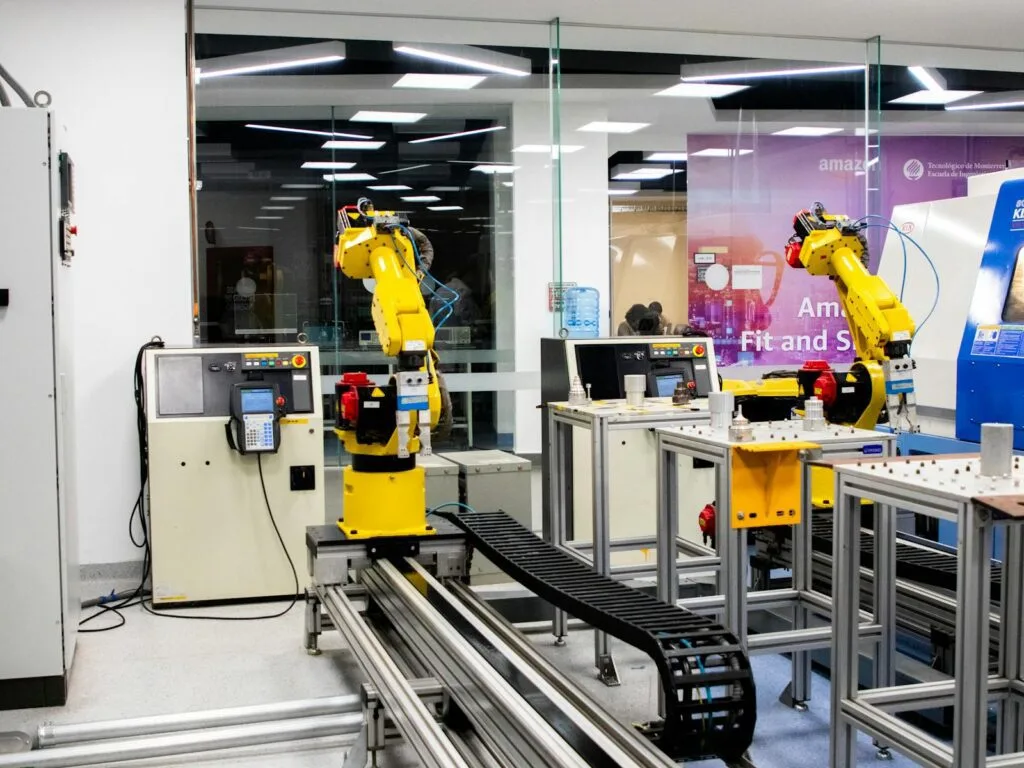 Hyundai Robotics: 7 Powerful Facts on Its Physical AI Strategy 17 `Hyundai robotics physical AI` — Hyundai Expands Into Robotics and Physical AI 02 at a glance command center