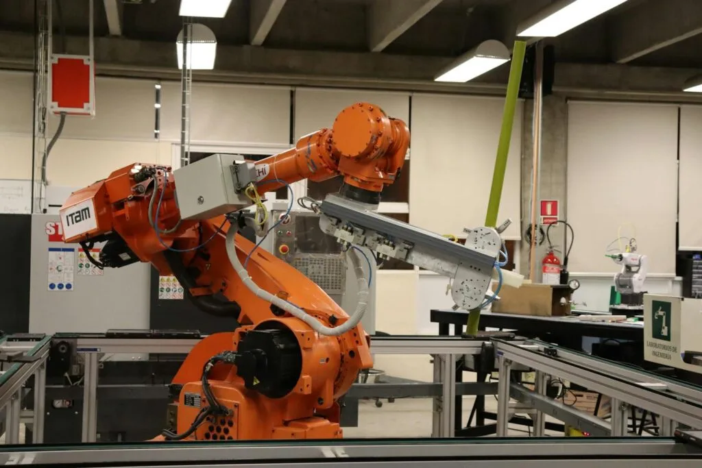 Hyundai Robotics: 7 Powerful Facts on Its Physical AI Strategy 21 `Hyundai robotics physical AI` — Hyundai Expands Into Robotics and Physical AI 04 facts robotics team meeting