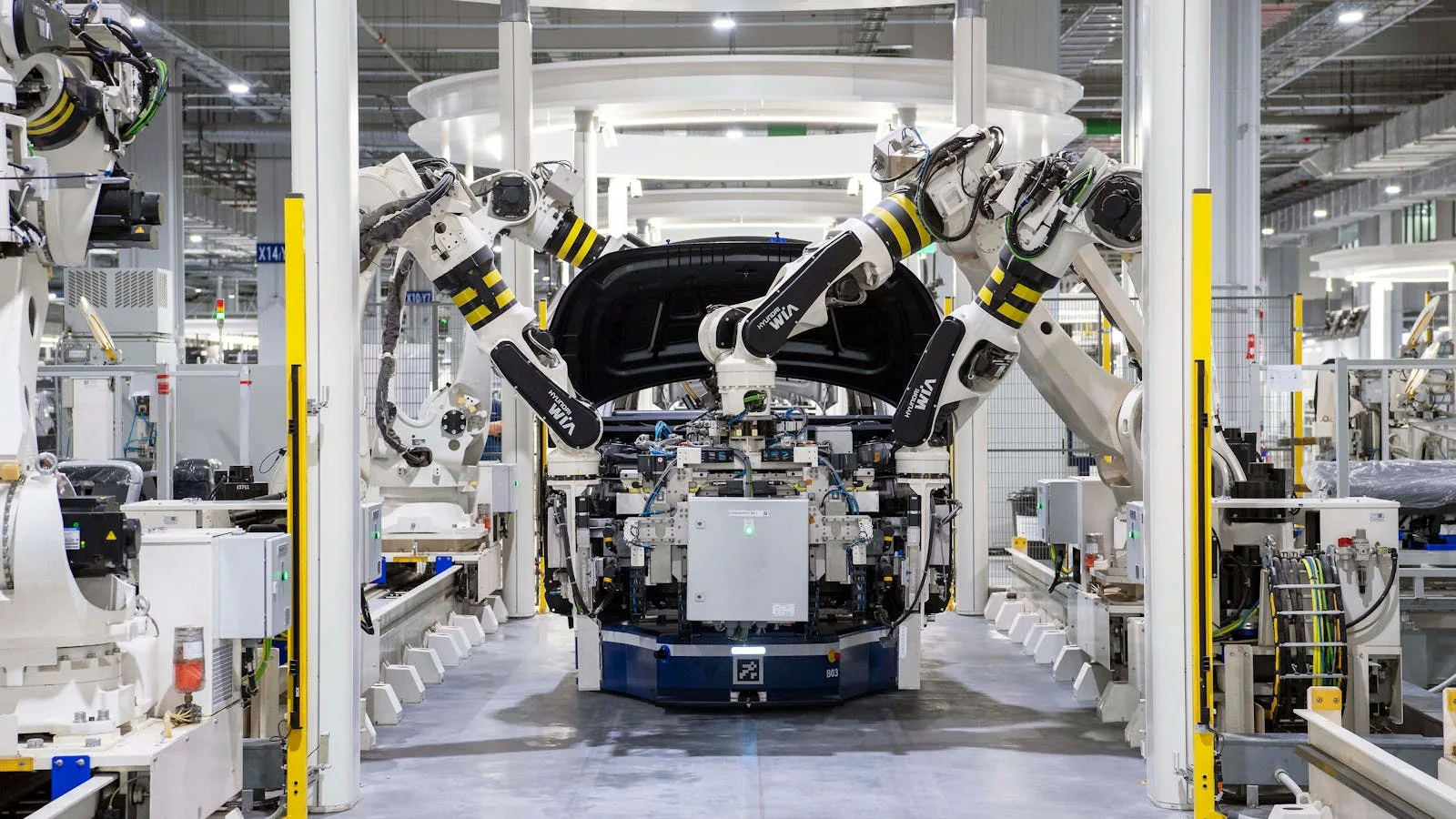 Stellantis Microsoft AI Partnership 01 featured automated car factory
