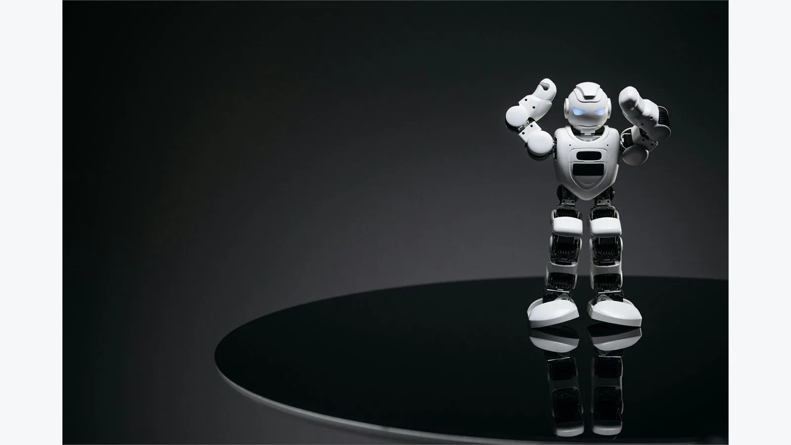 DeepSeek V4 Preview: 5 Powerful Frontier Signals 16 Humanoid robot on a reflective table representing enterprise AI evaluation and governance checks