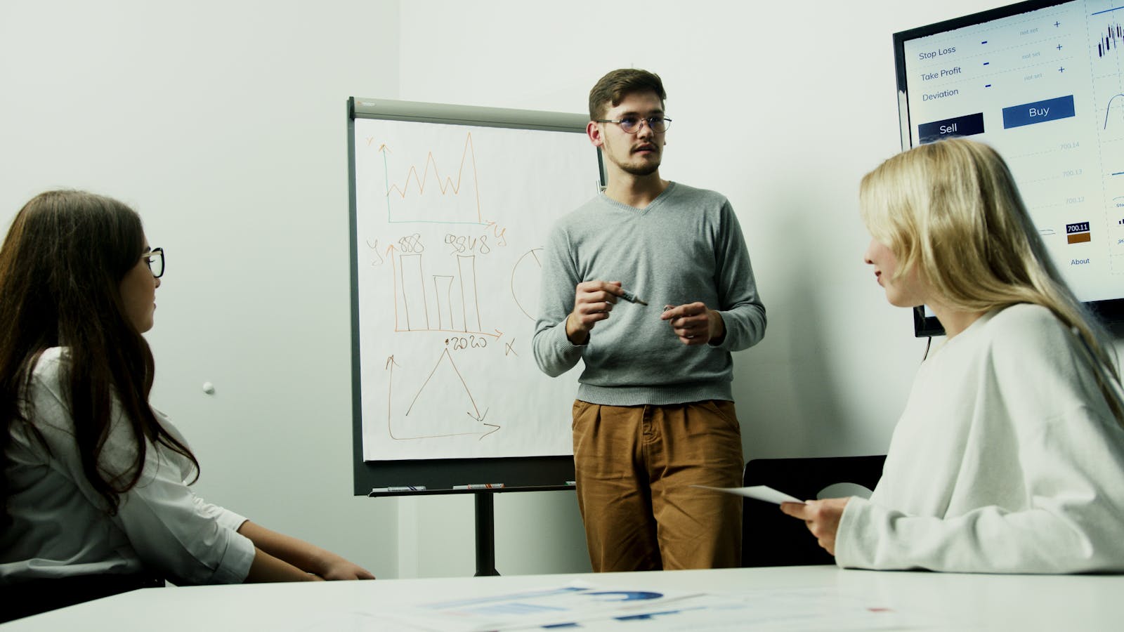 Financial charts representing pricing guarantees and backlink expectations