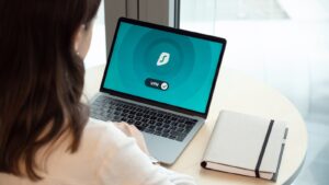 LinkedIn Scanning My Browser? 7 Critical Facts