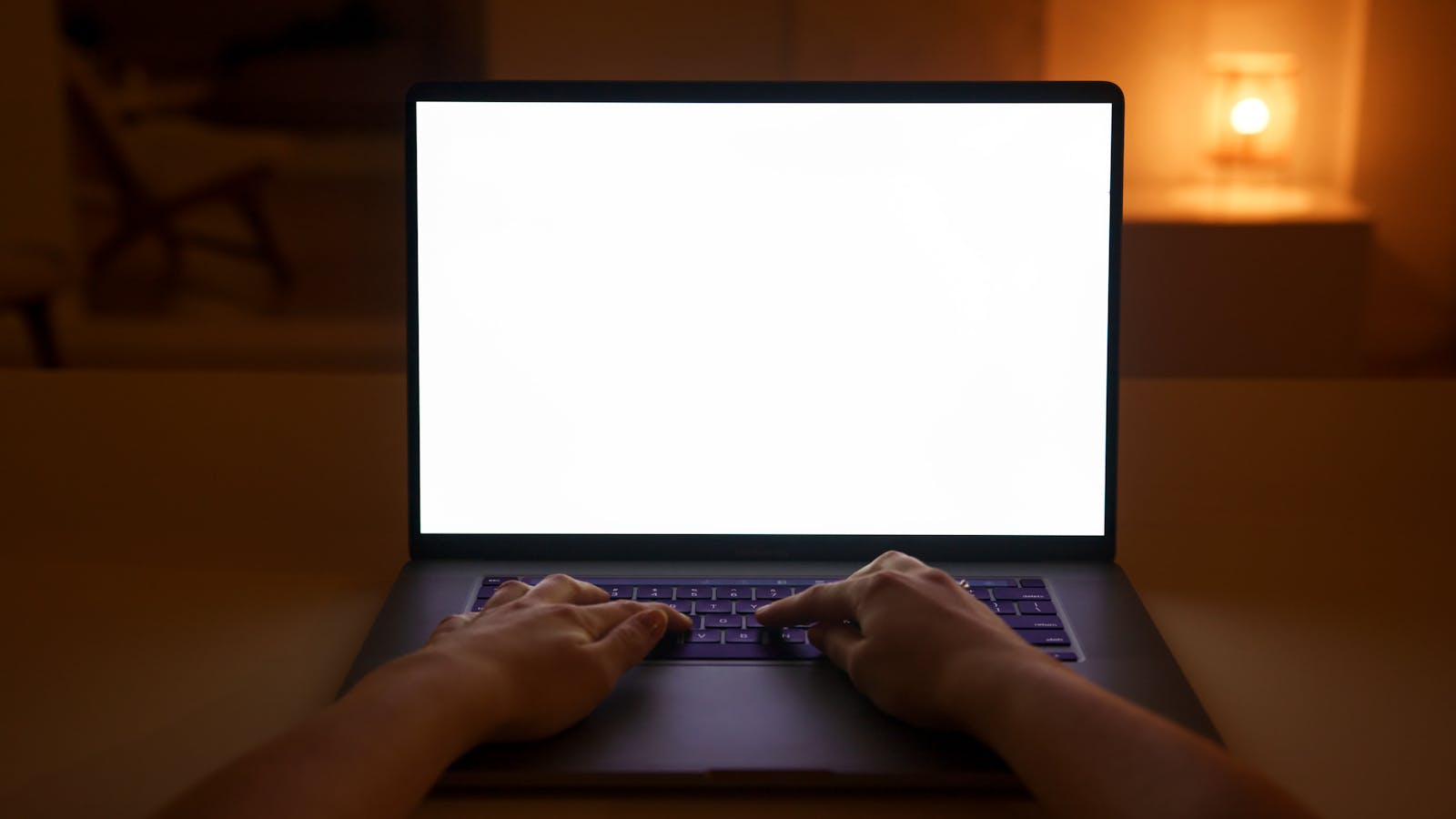 Zero-Touch IT: 8 Powerful Ways to Cut Helpdesk Load 21 laptop support desk used to review Zero-Touch IT helpdesk FAQ guidance