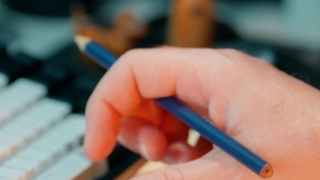 Hand writing done on a notepad for Right to Disconnect governance controls